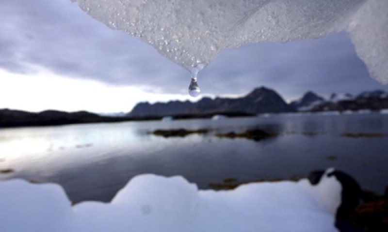 Pháp luật Canada: 30.000 lít nước từ băng giá 9000 usd bị ăn cắp